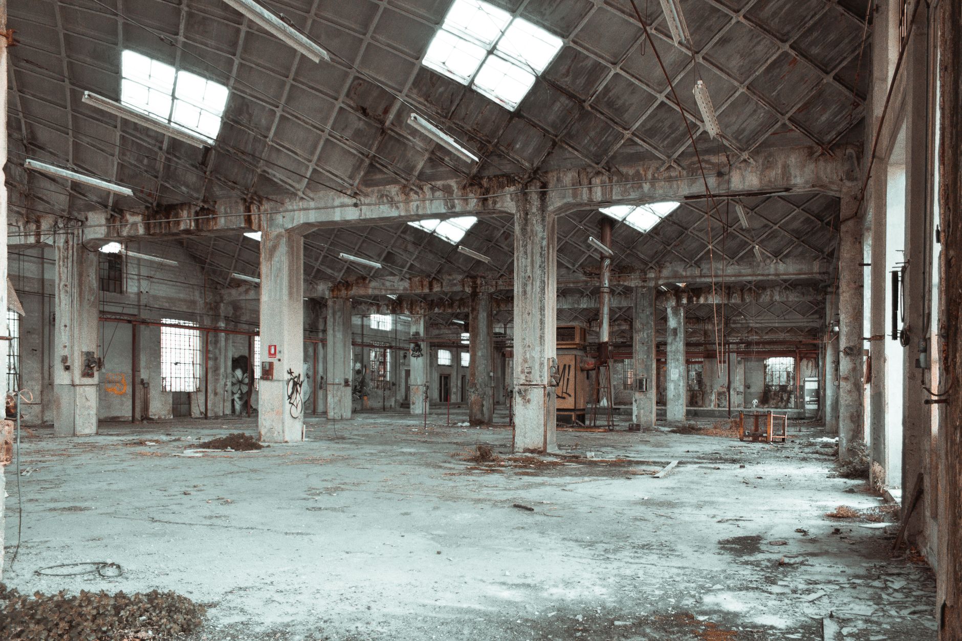 What Myer's $48M Warehouse Crisis Teaches E-Commerce Growth