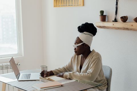 Artwork for Thriving with Chronic Conditions: Catherine Hicks on Entrepreneurship and Accessibility