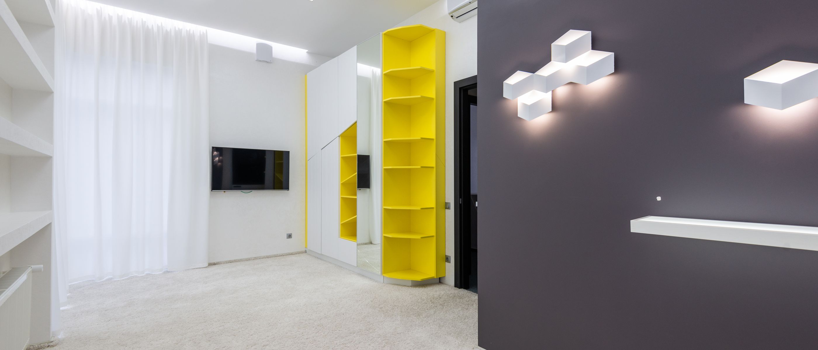 End of Tenancy Decorating in St John's Wood — woodwork brushed to a crisp, smooth line
