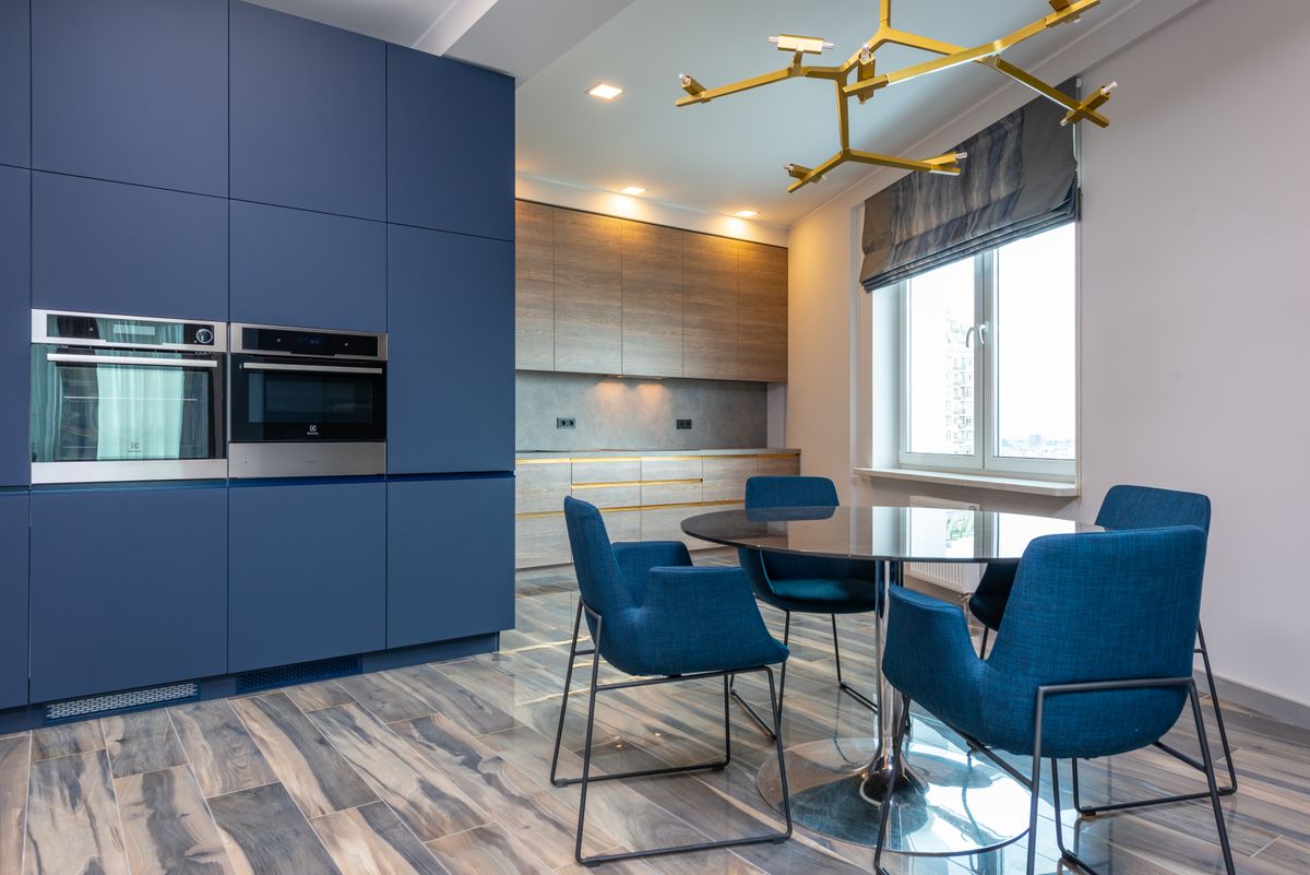 Why Blue Kitchen Cabinet Paint Works So Well in Modern Kitchens