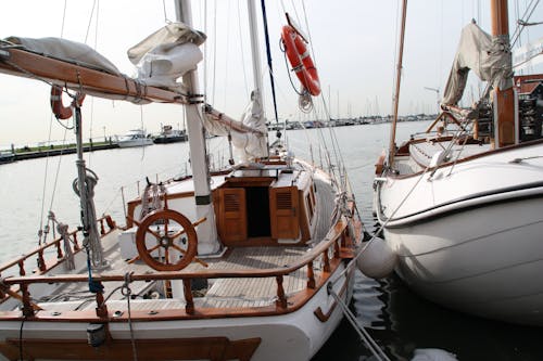 tekne, tekne güvertesi, volendam içeren Ücretsiz stok fotoğraf