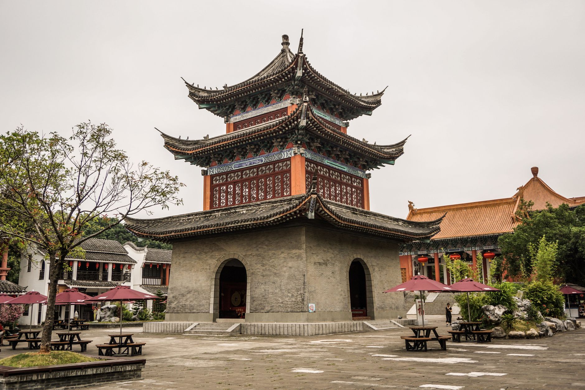 Popular sights in Tianshui Landmarks in Tianshui