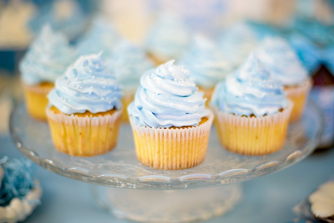 Mouthwatering Cupcakes with Blue Icing