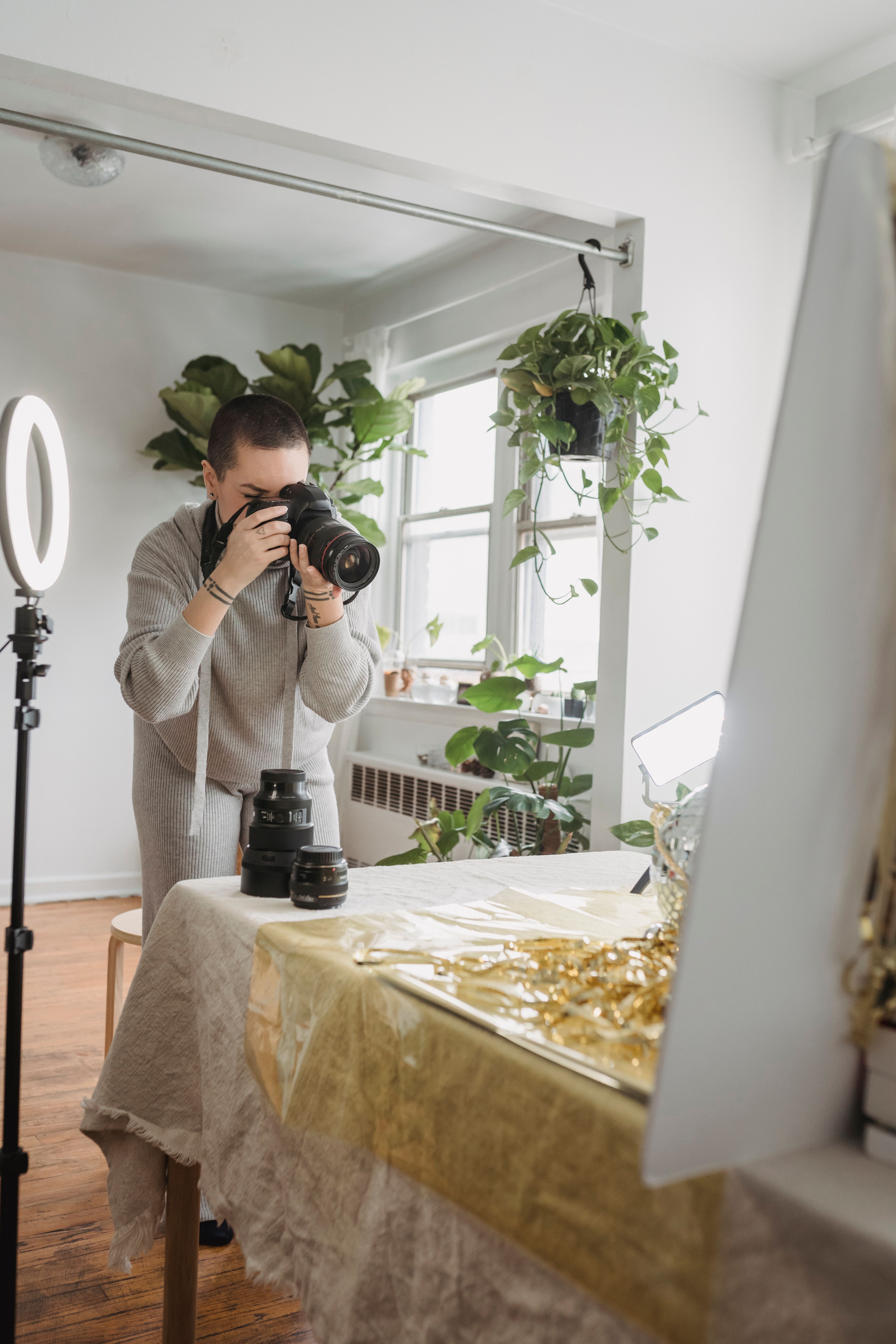 Tiely Lens founder at work