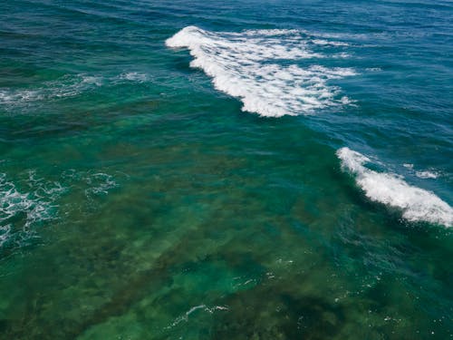 Foto profissional grátis de acima, aéreo, água do mar