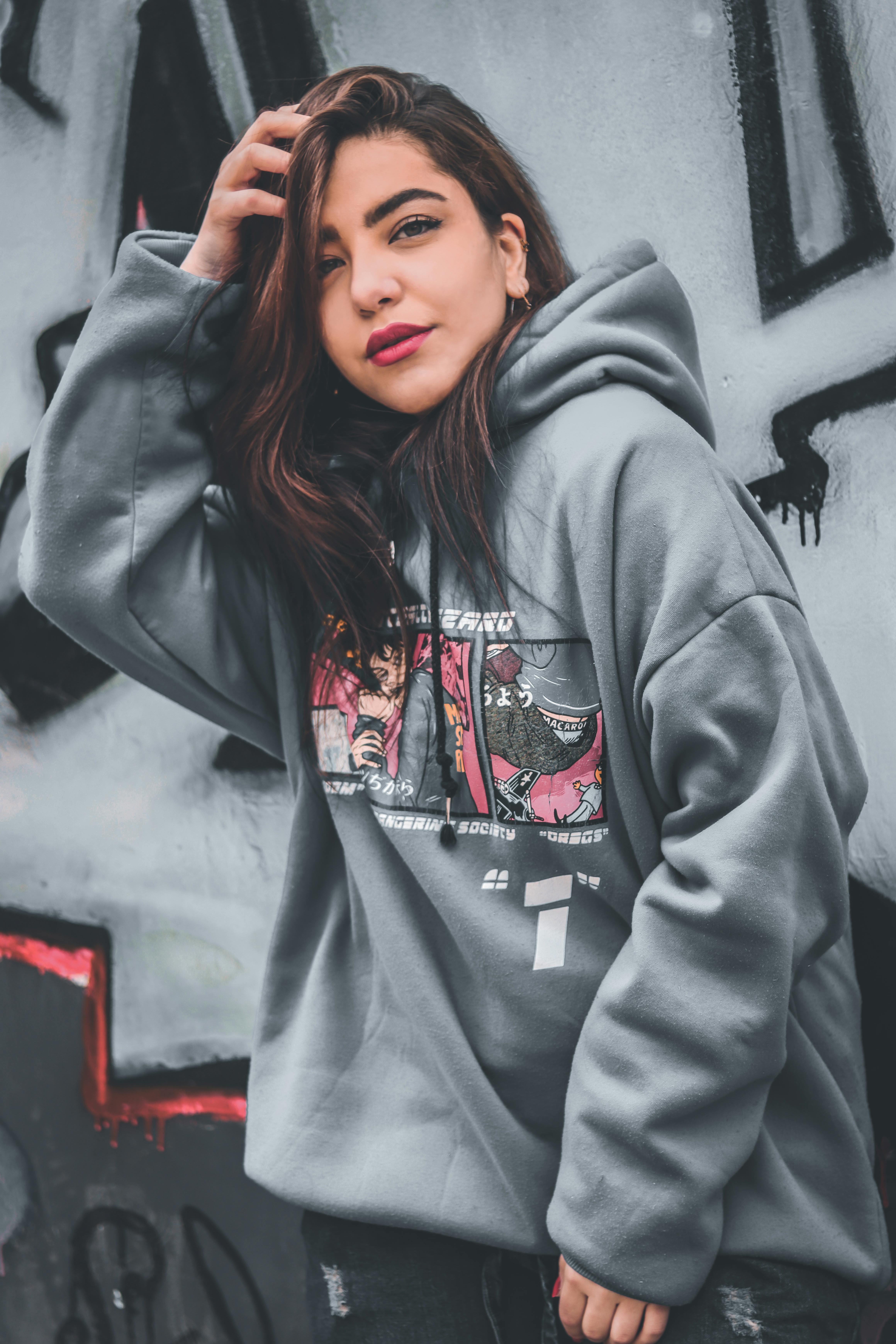 HOT Photographer grey cropped fleece hoodie – Focus Factory Co