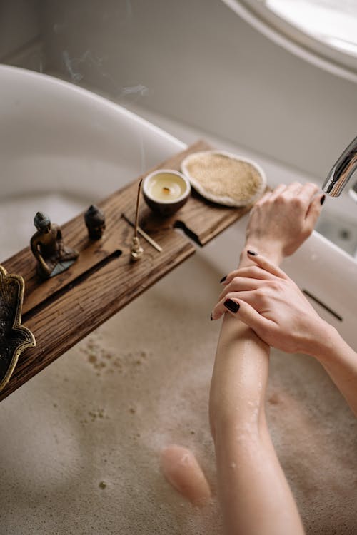 Photos gratuites de au-dessus de la tête, baignoire, détente