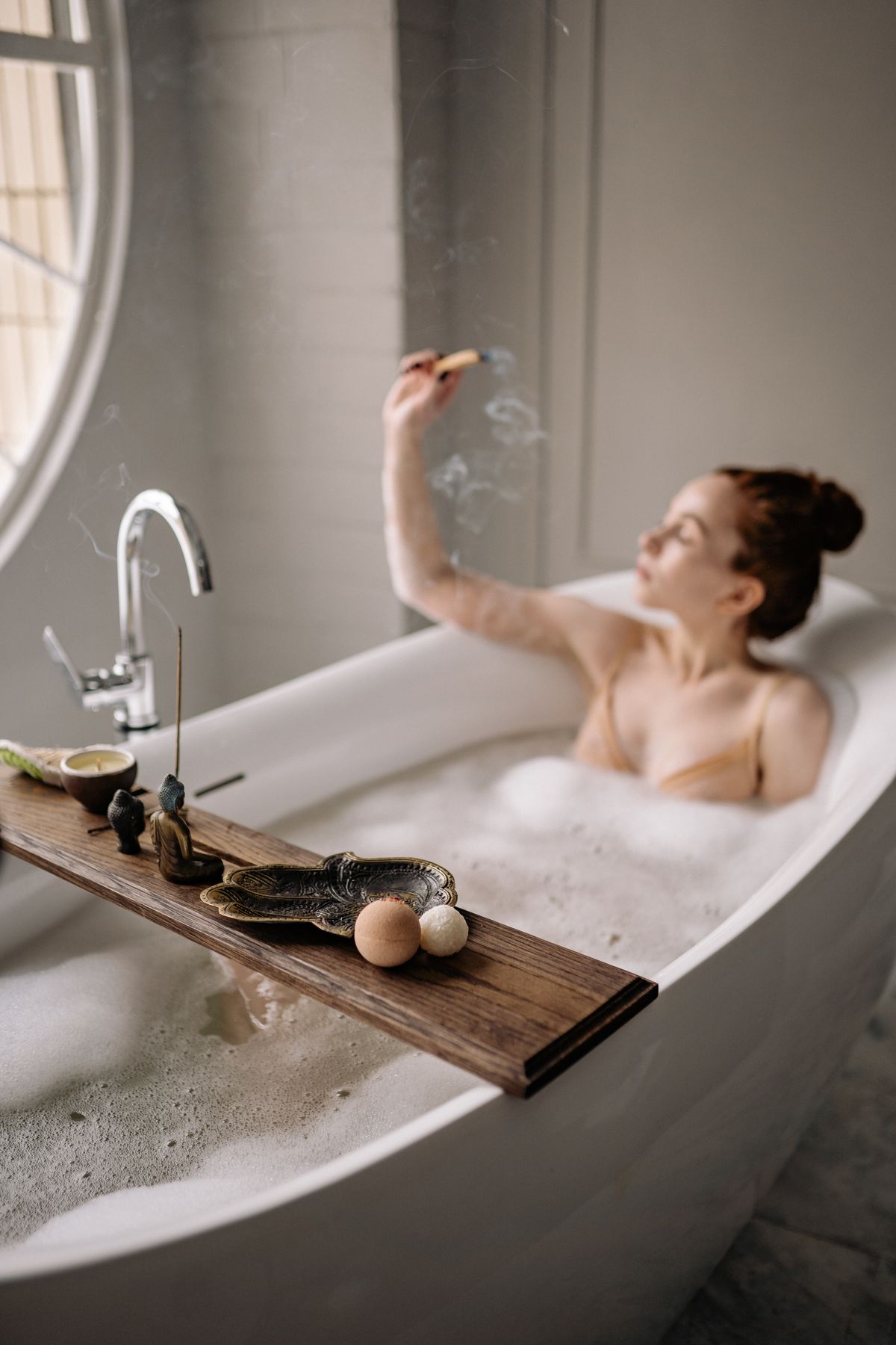 Women In Bubble Bath Photos, Download The BEST Free Women In Bubble Bath Stock Photos & HD Images