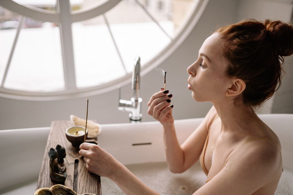 women's ritual candles and bath blends