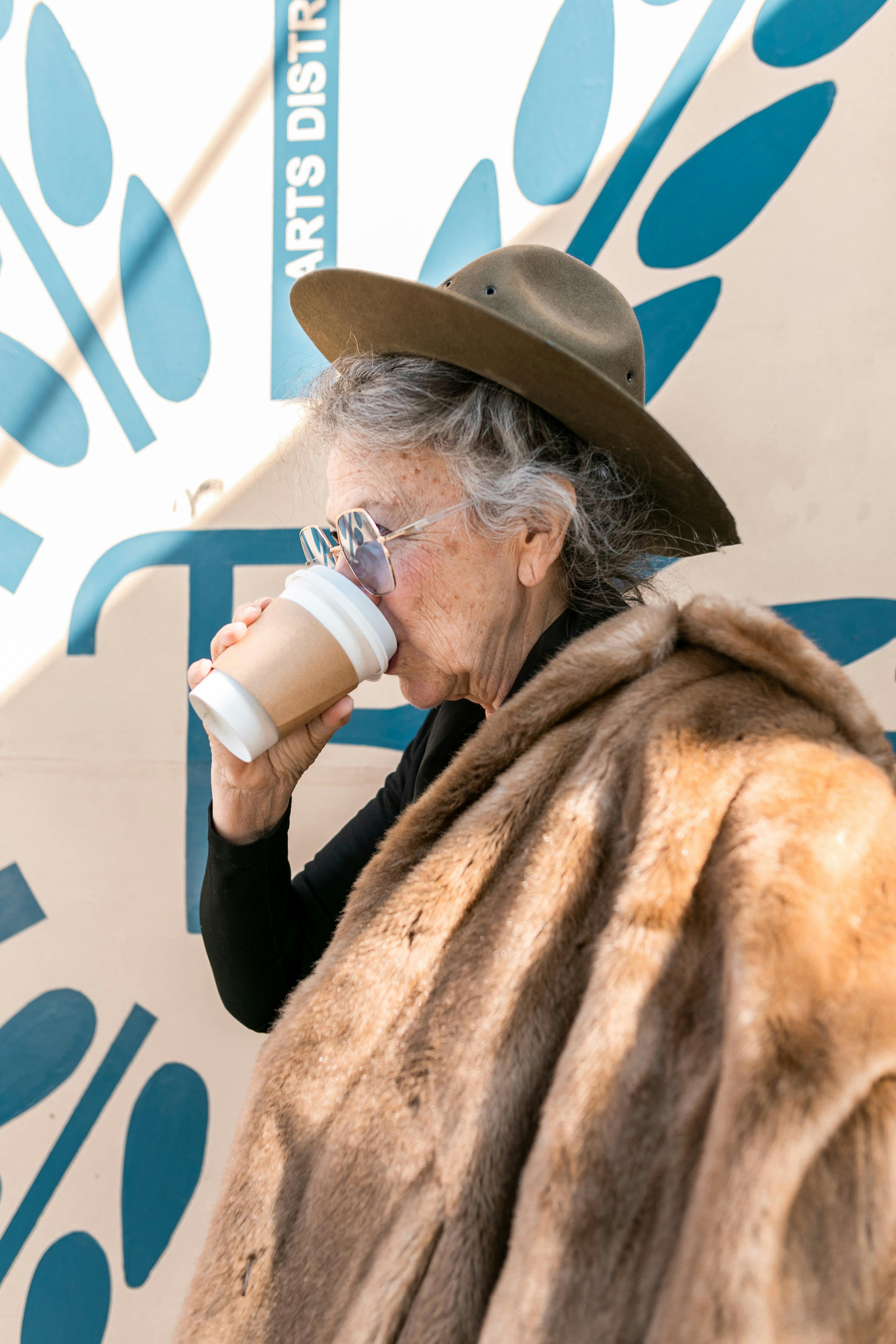 woman drinking coffee