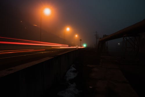 sisli, sokak lambaları, uzun pozlama içeren Ücretsiz stok fotoğraf