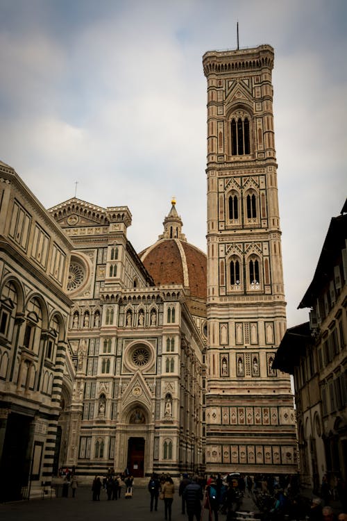 Immagine gratuita di antico, architettura, campanile