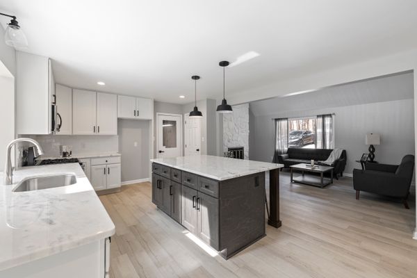 Hollins Way listing — photo by Curtis Adams on Pexels