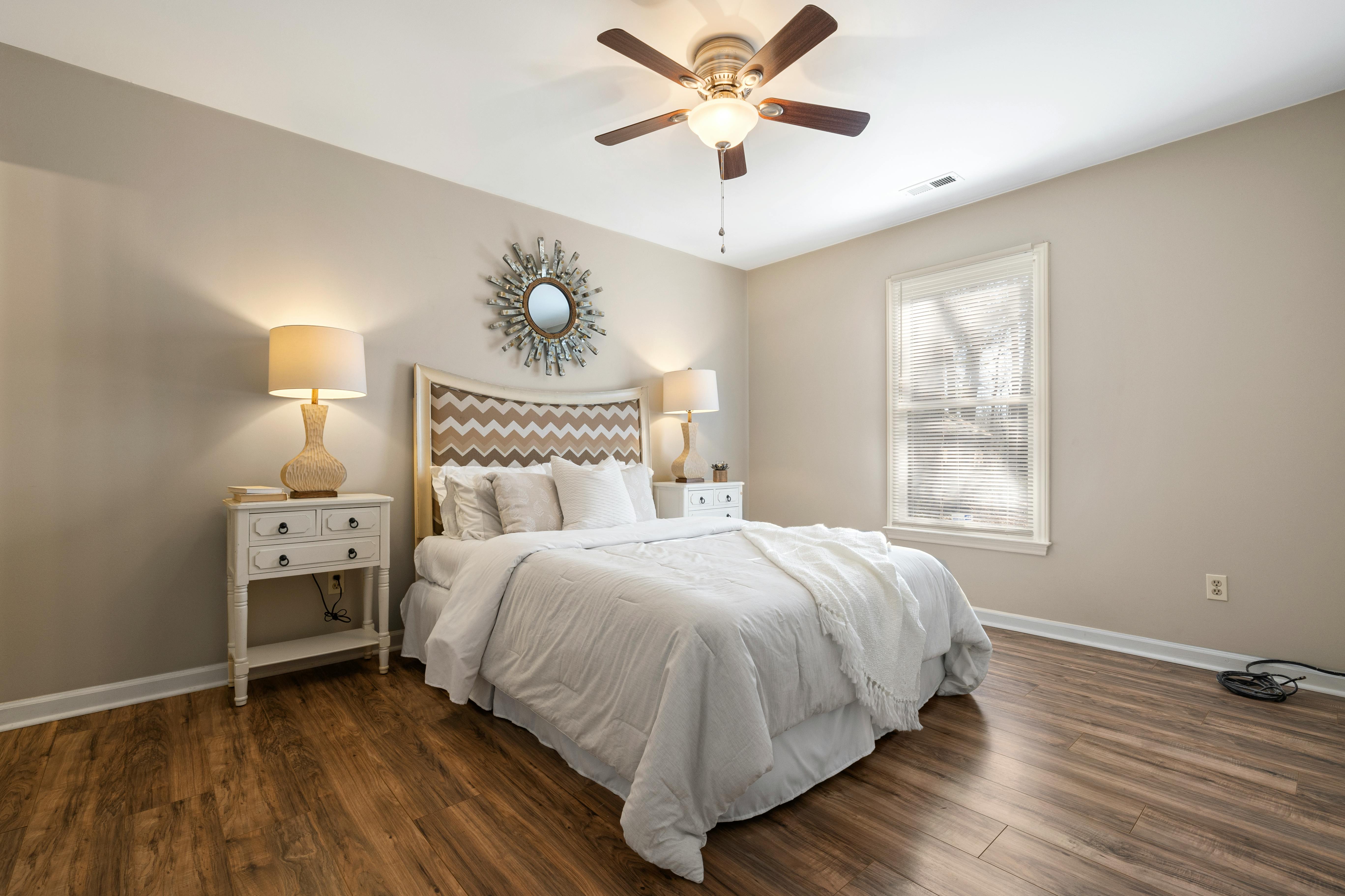 The Bedroom of a House · Free Stock Photo