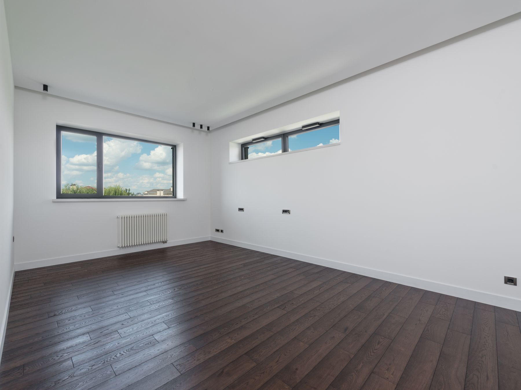 Painters and Decorators in Kennington — dust sheets down and the room fully protected