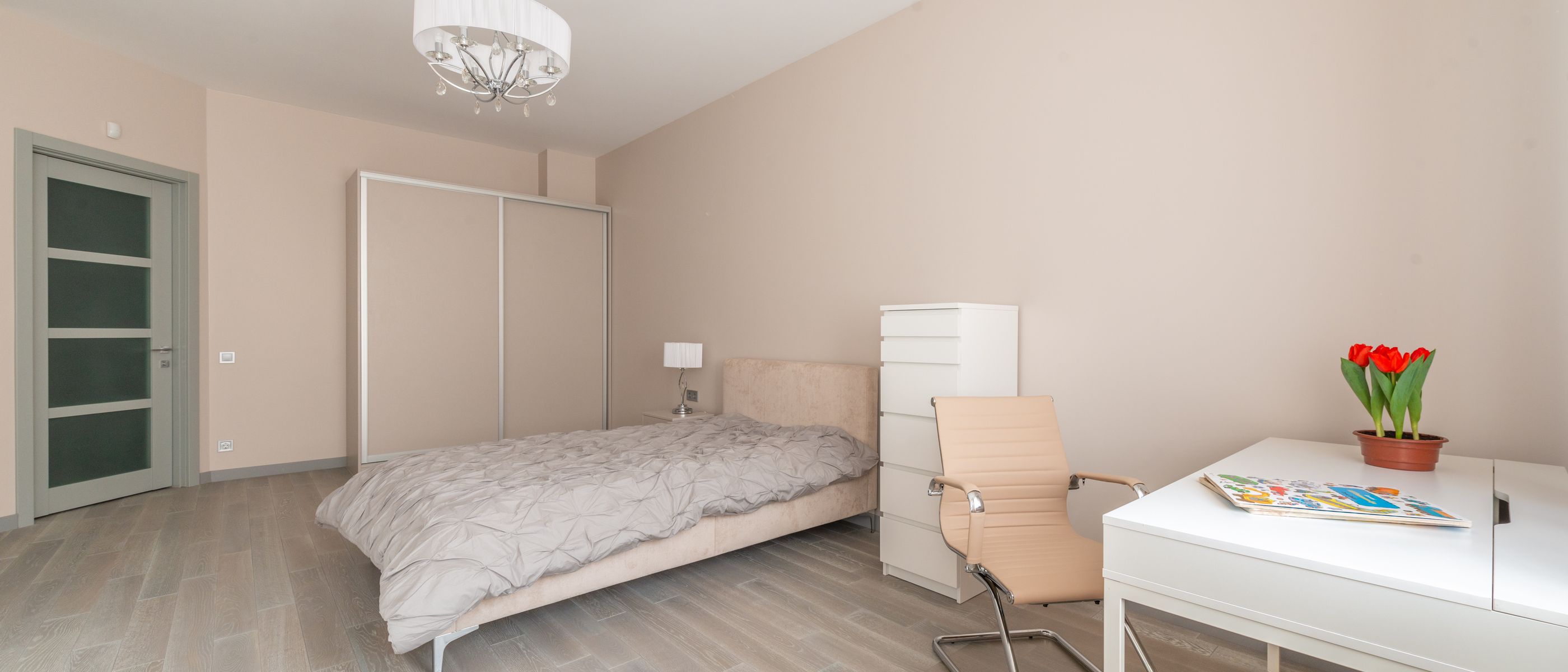 Interior Painting in Noak Hill — quality trade paint going on in two coats