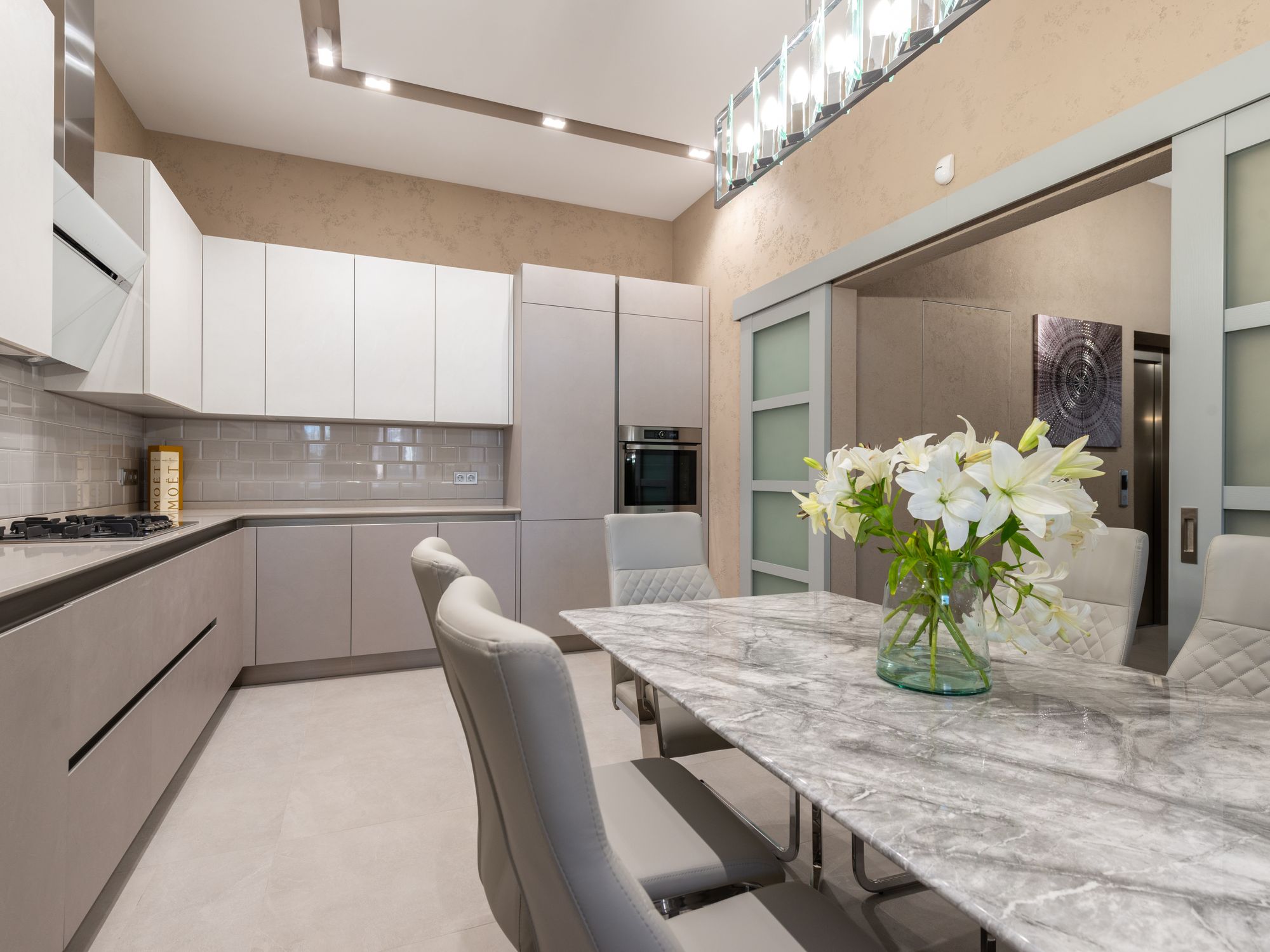 Kitchen Spraying in Gallows Corner, Havering — specialist spraying kitchen cabinets to a factory finish