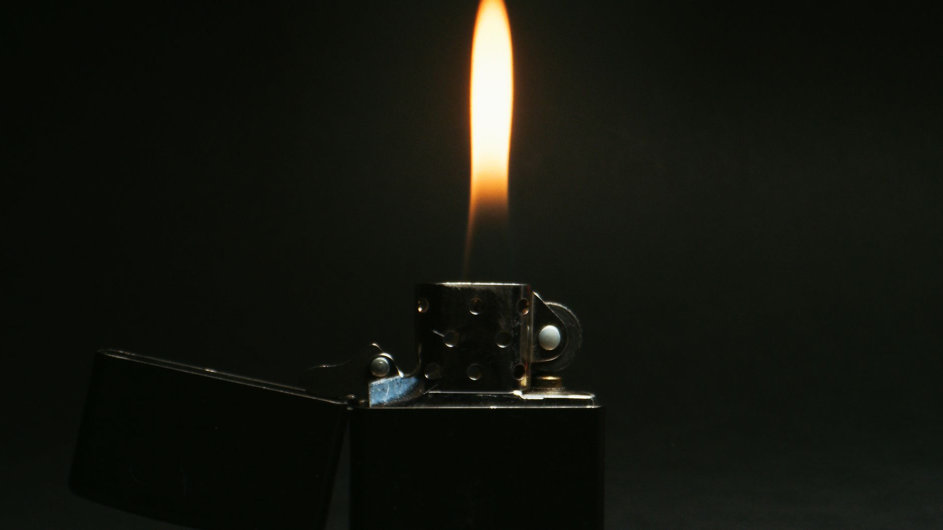 The FCC Wants to Kill Burner Phones