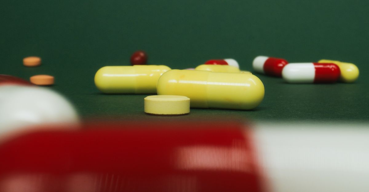 Q2 healthcare & pharma deals drop to $1.3 billion