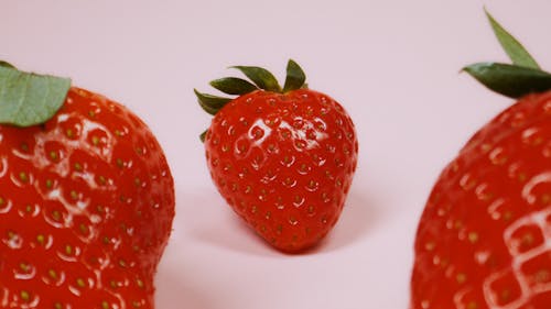 Fresh Strawberries in Close-Up Photography