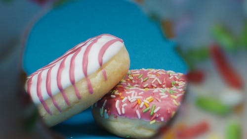 Kostenloses Stock Foto zu bunt, dessert, donuts