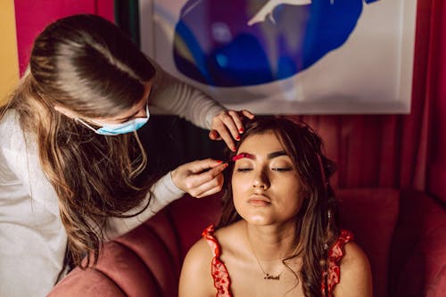 Základová fotografie zdarma na téma krásný, make-up umělec, nanášení