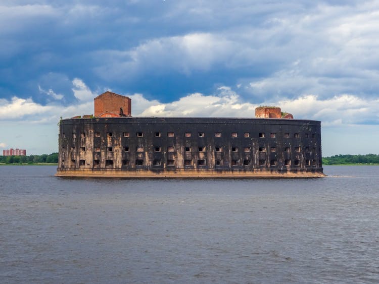 The Fort Alexander On An Artificial Island In Finland