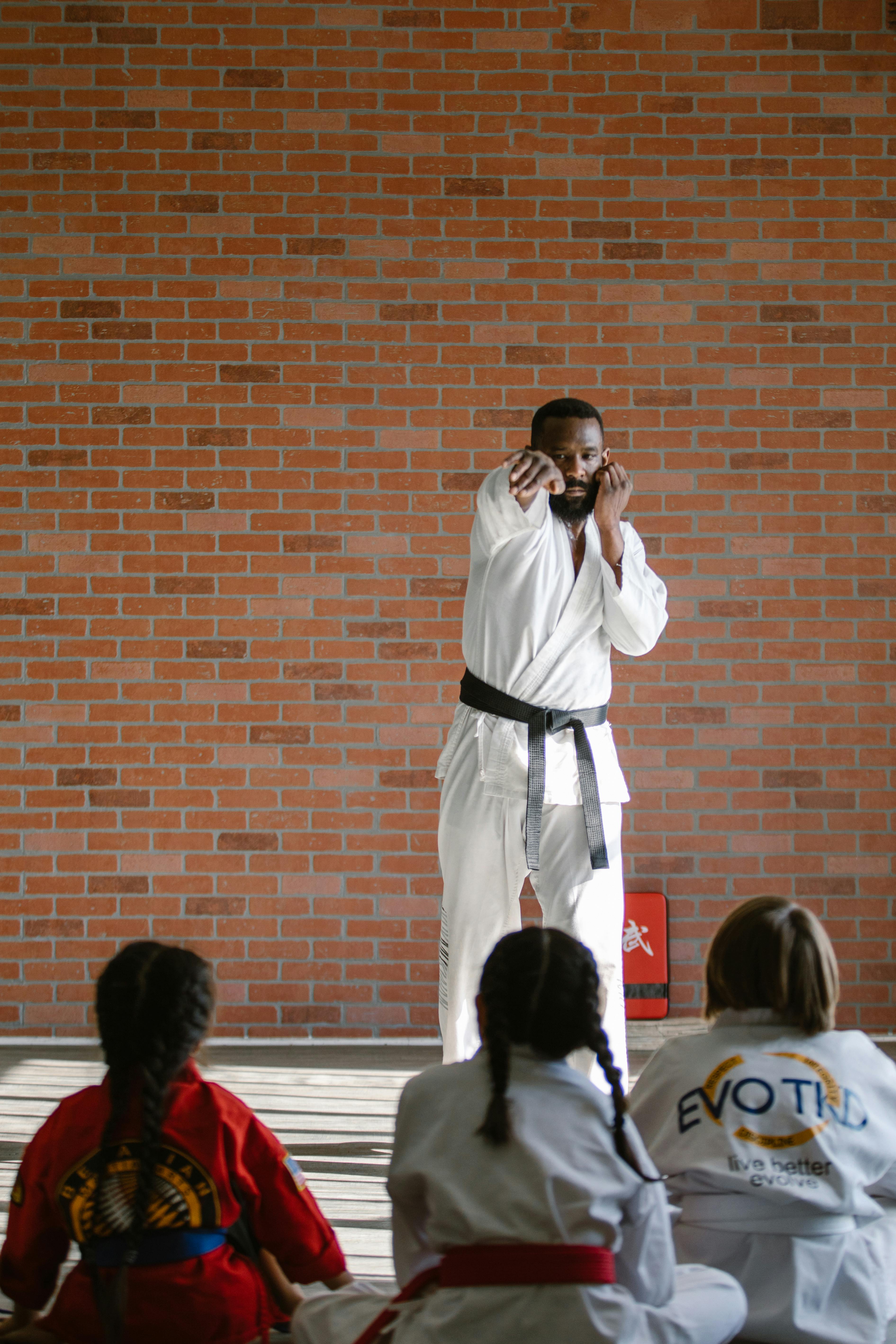 girl sport fight students