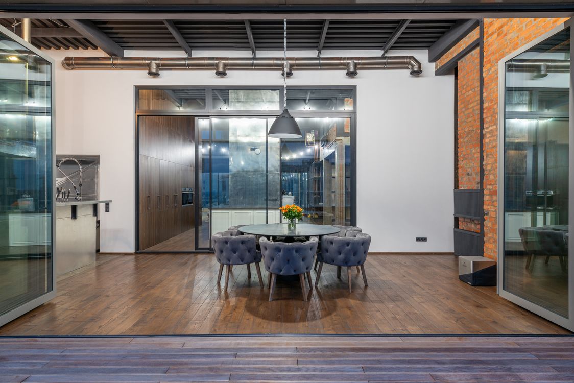 Fold-down wall table idea for small spaces Dining room in a contemporary apartment with smart use of space