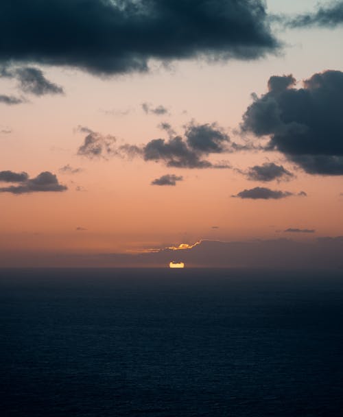 Gratis stockfoto met avond, dageraad, donkere wolken