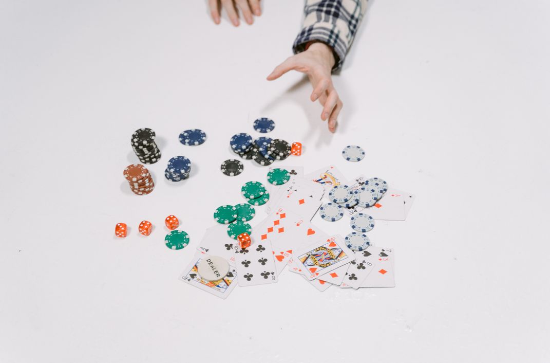 Online Casino: Spielautomaten und Live-Spiele im Überblick