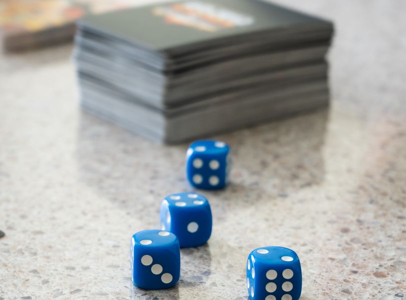 Online Casino: Spielautomaten und Live-Spiele im Überblick
