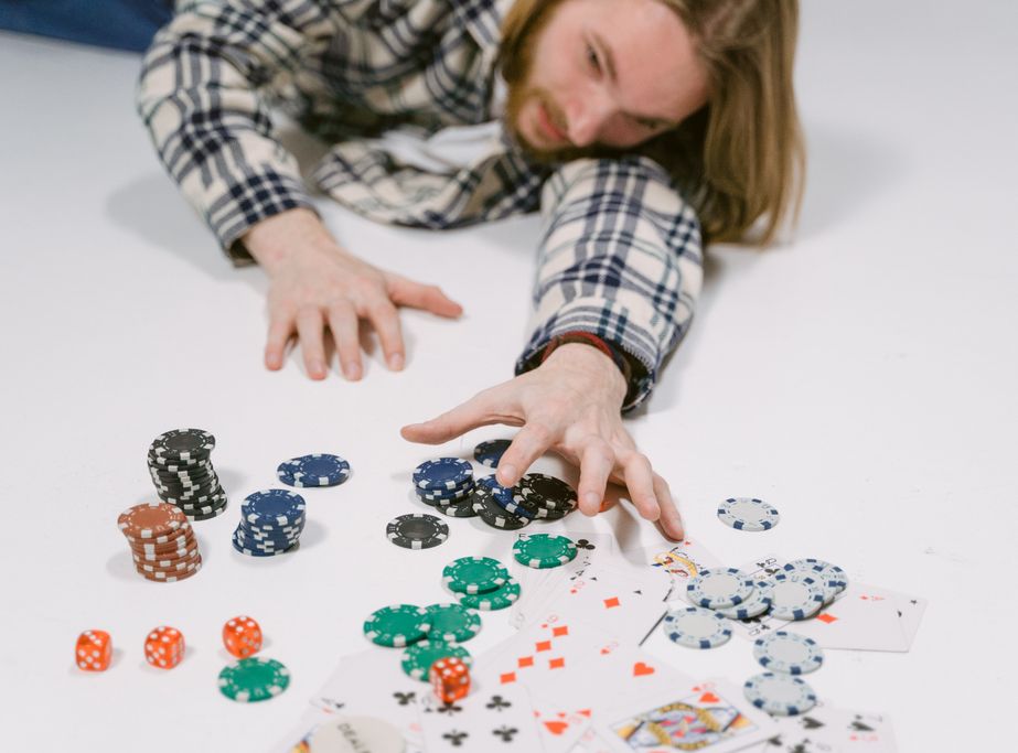 Online Casino: Spielautomaten und Live-Spiele im Überblick