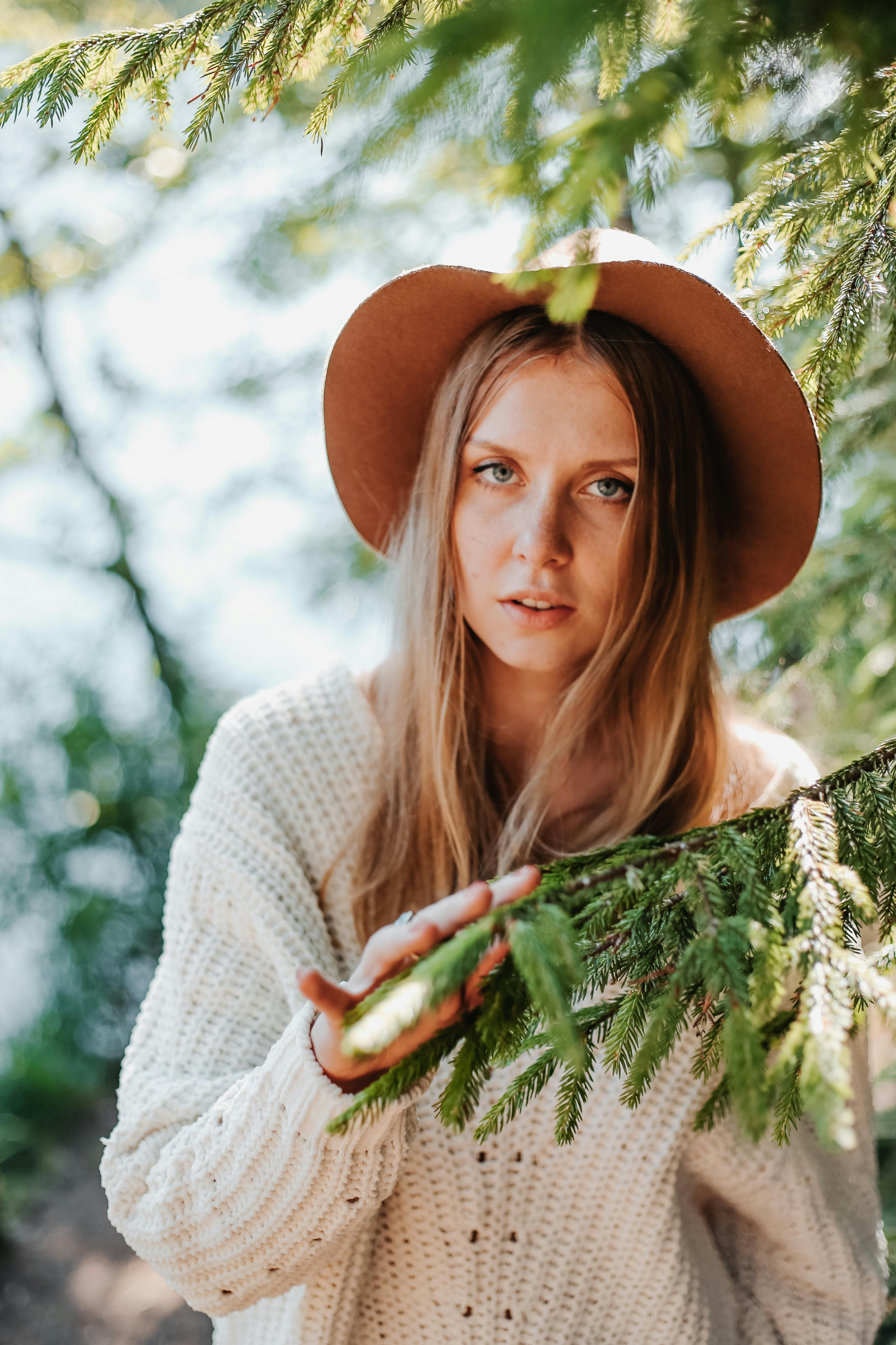 Kostenlos Kostenloses Stock Foto zu abenteuer, ast, blick in die kamera Stock-Foto