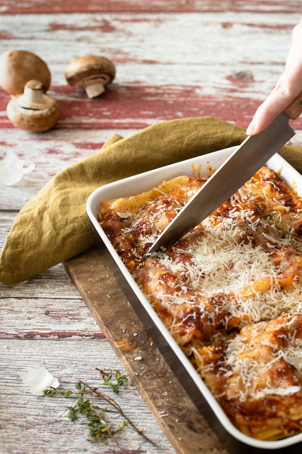 Cheesy Spinach and Mushroom Casserole