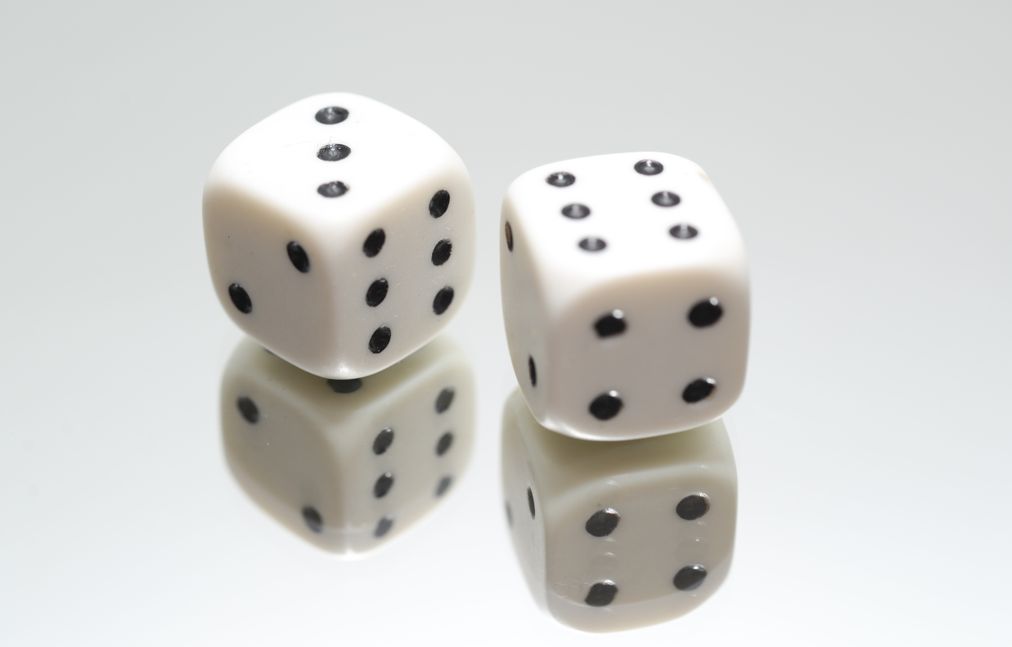 Online Casino: Spielautomaten und Live-Spiele im Überblick