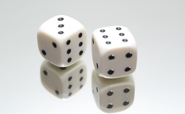 Online Casino: Spielautomaten und Live-Spiele im Überblick