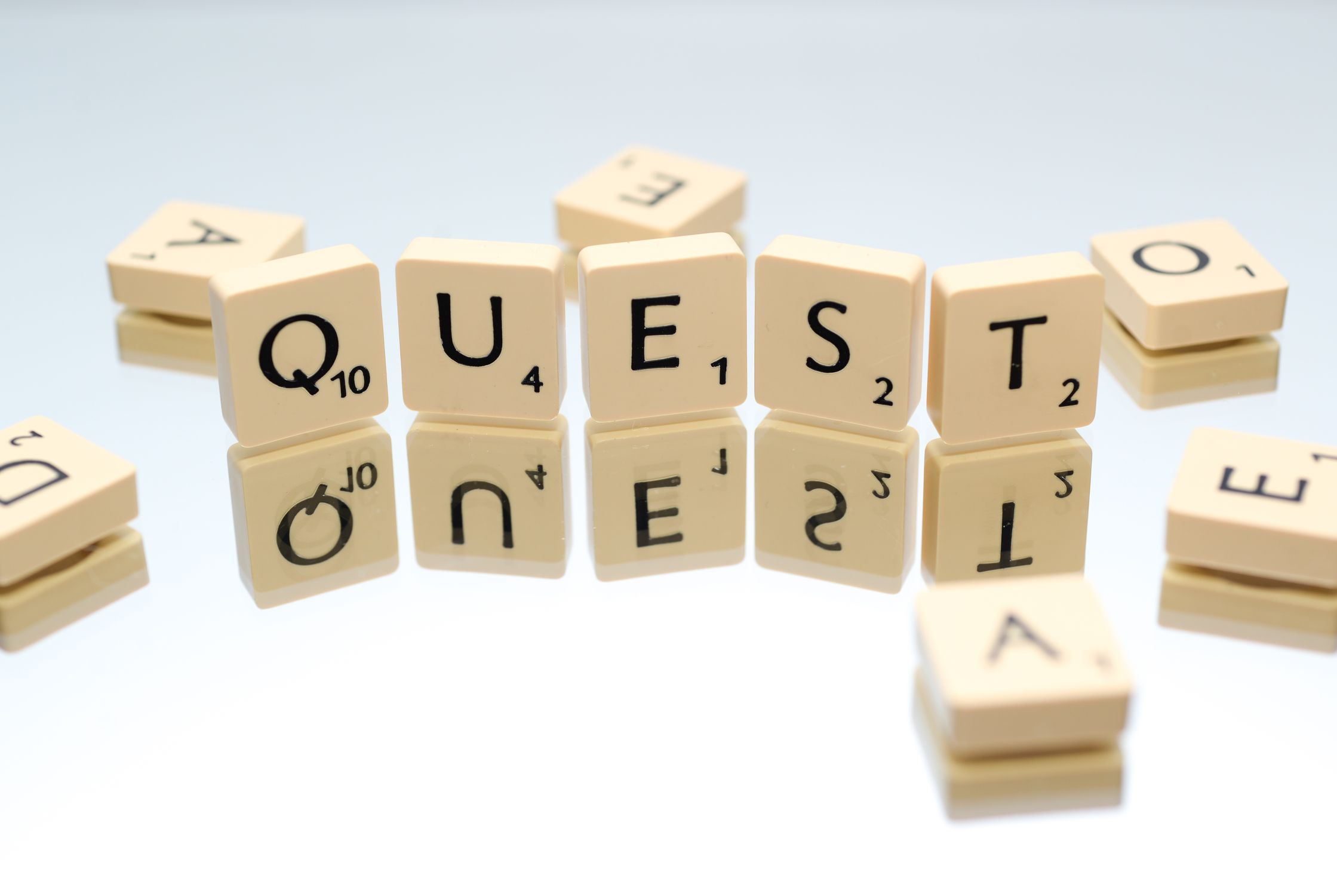 Quest Letter Blocks · Free Stock Photo