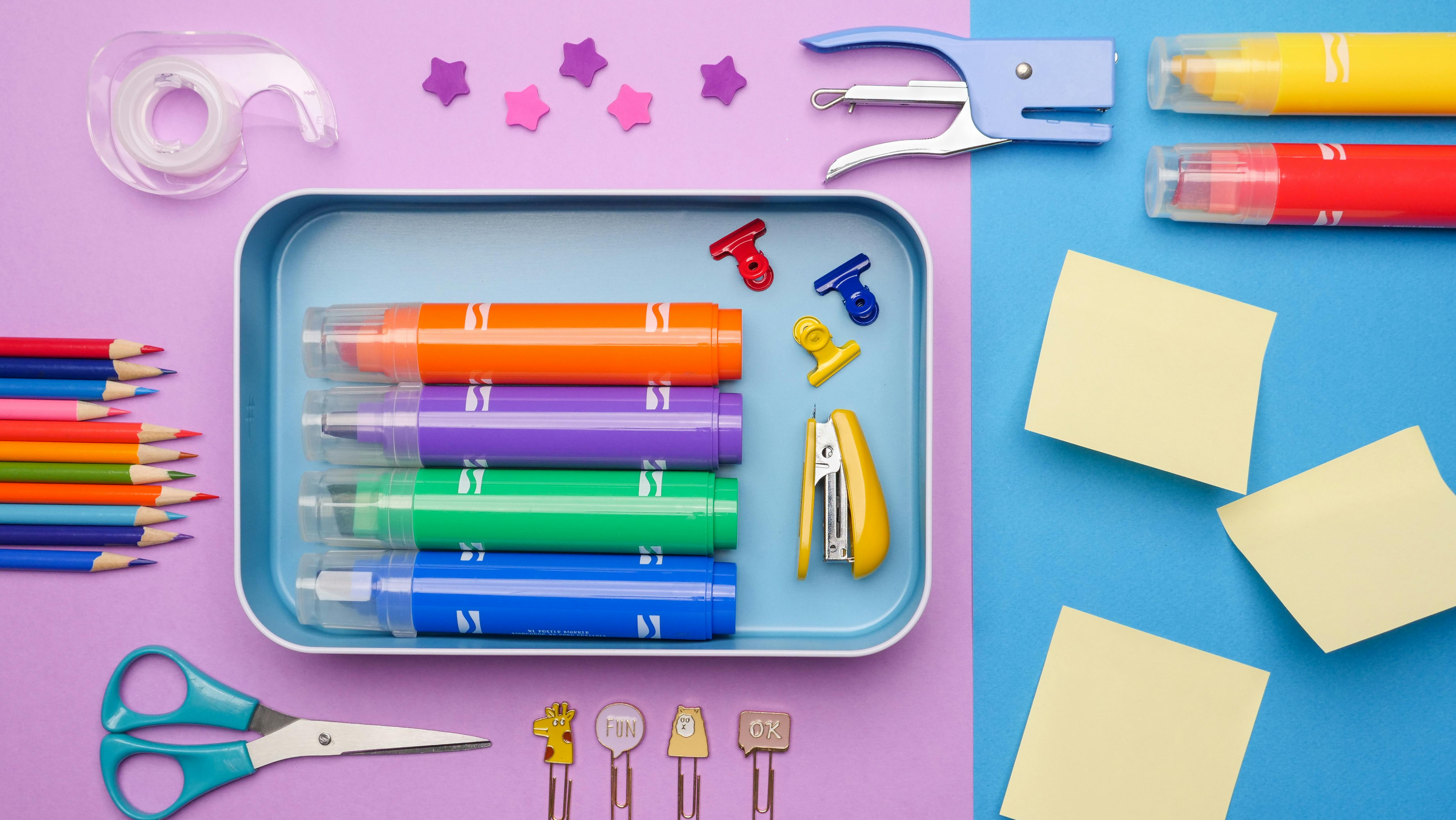 Find FREE School Supplies Near You: Tips & Resources (2024 Guide)
