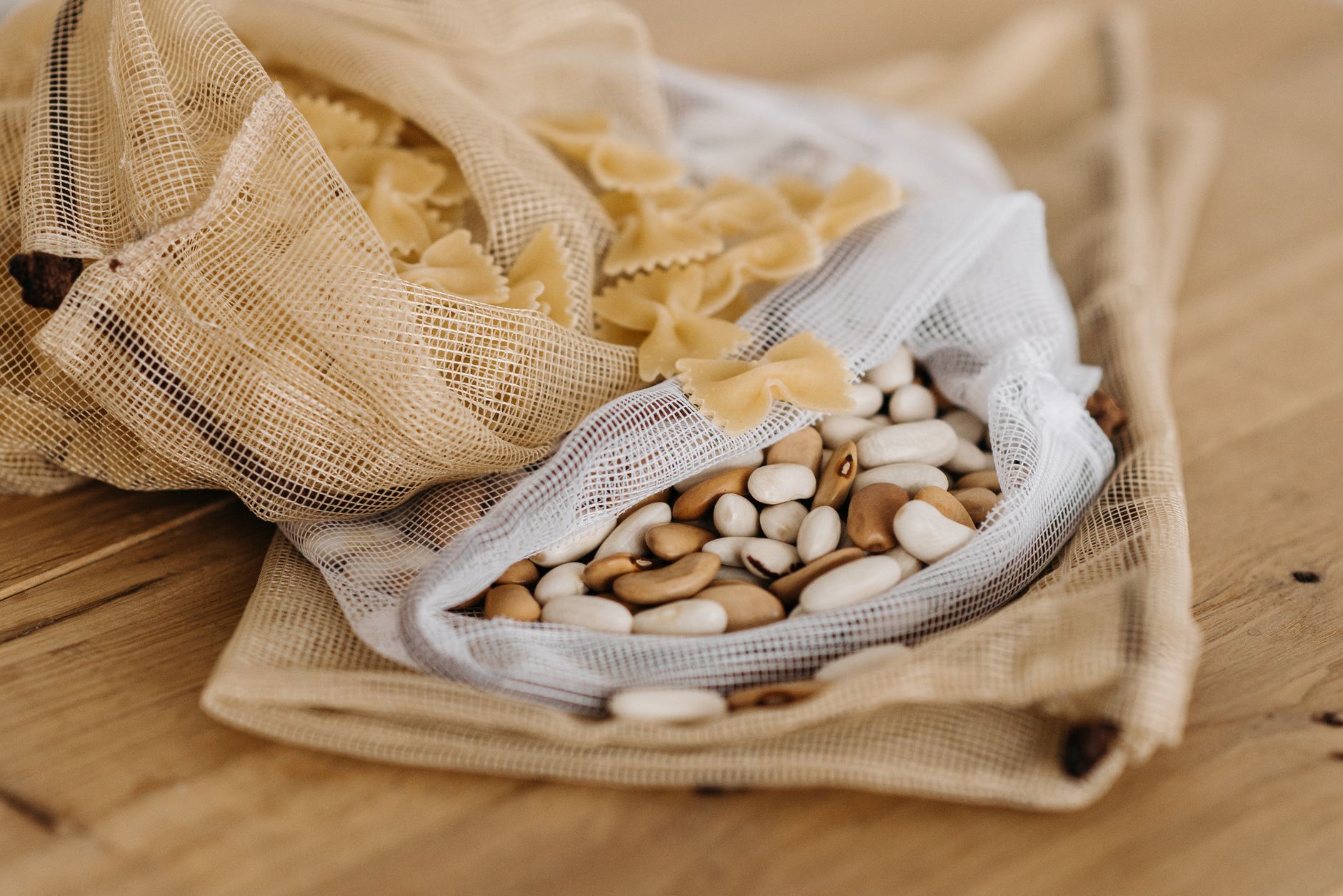 Eco Bags with Beans and Pasta