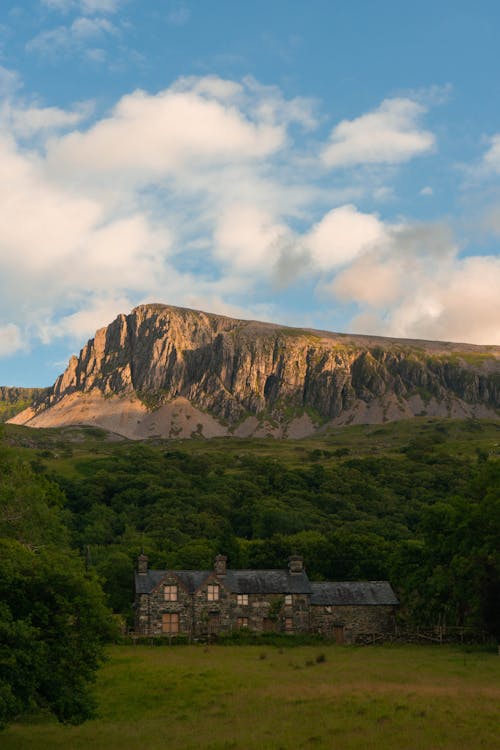 Foto d'estoc gratuïta de cadair idris, camp, casa