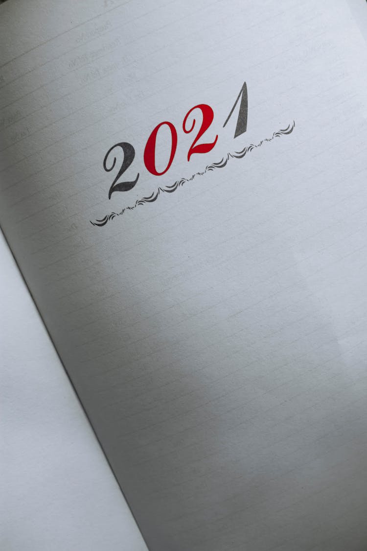 Agenda With 2021 Number And Ornamental Line On Page