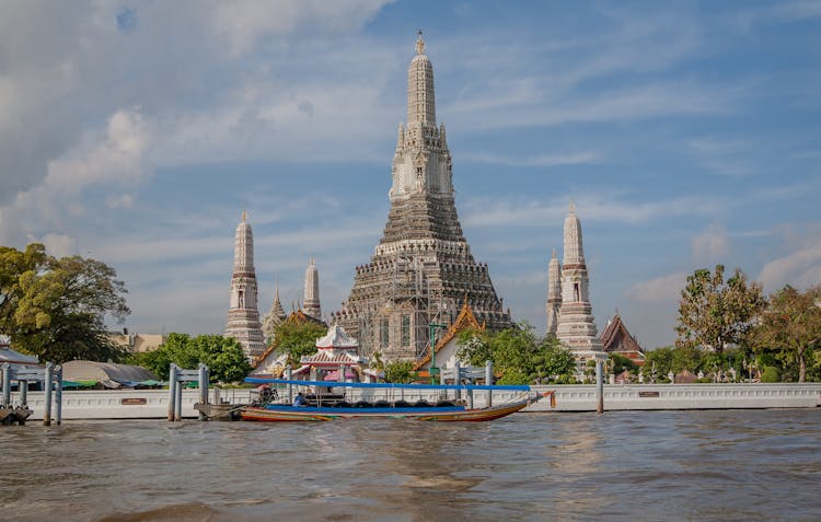 Wat Arun Buddhist Temple In Bangkok, Thailand 