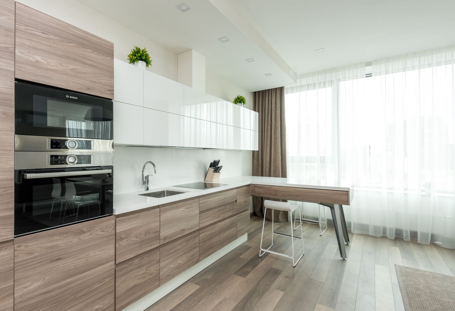 Kitchen Spraying in Woodside Park — a freshly painted, spotless finish