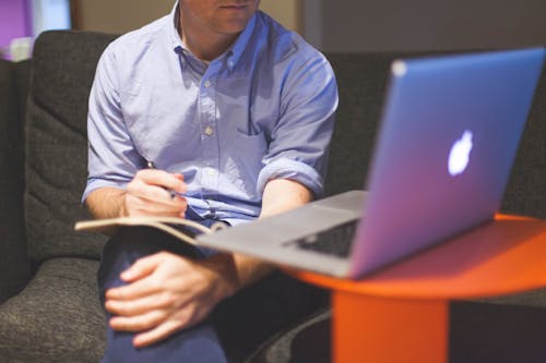 Gratis stockfoto met aan het leren, aantekeningen, afstandswerk