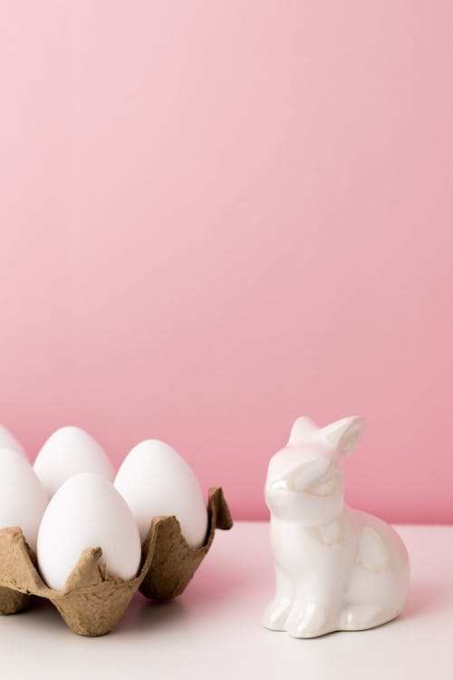 Fotos de stock gratuitas de bandeja, decoracion de pascua, estatuilla de conejo