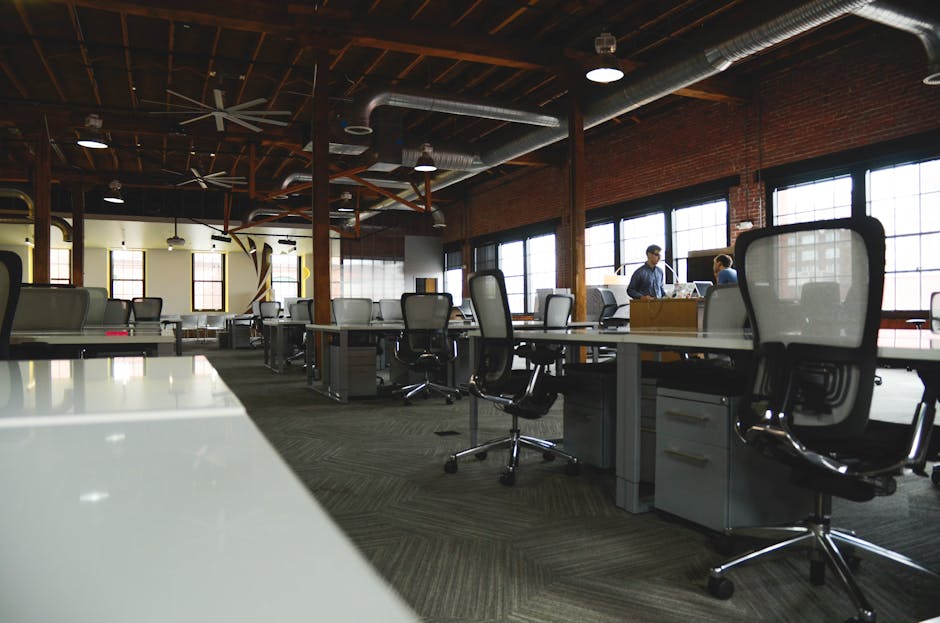 10 bí kíp cực hay để tuyển dụng và giữ chân thành công nhân viên thế hệ Y (Phần 1) Space-desk-workspace-coworking