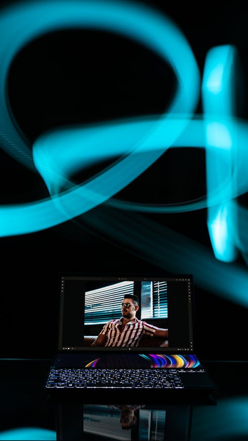 Foto profissional grátis de asus, azul, computador portátil
