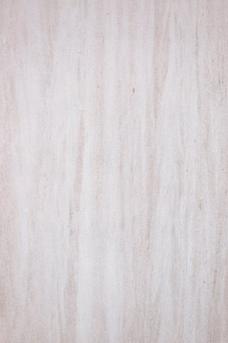 Is Basswood hard to stain?