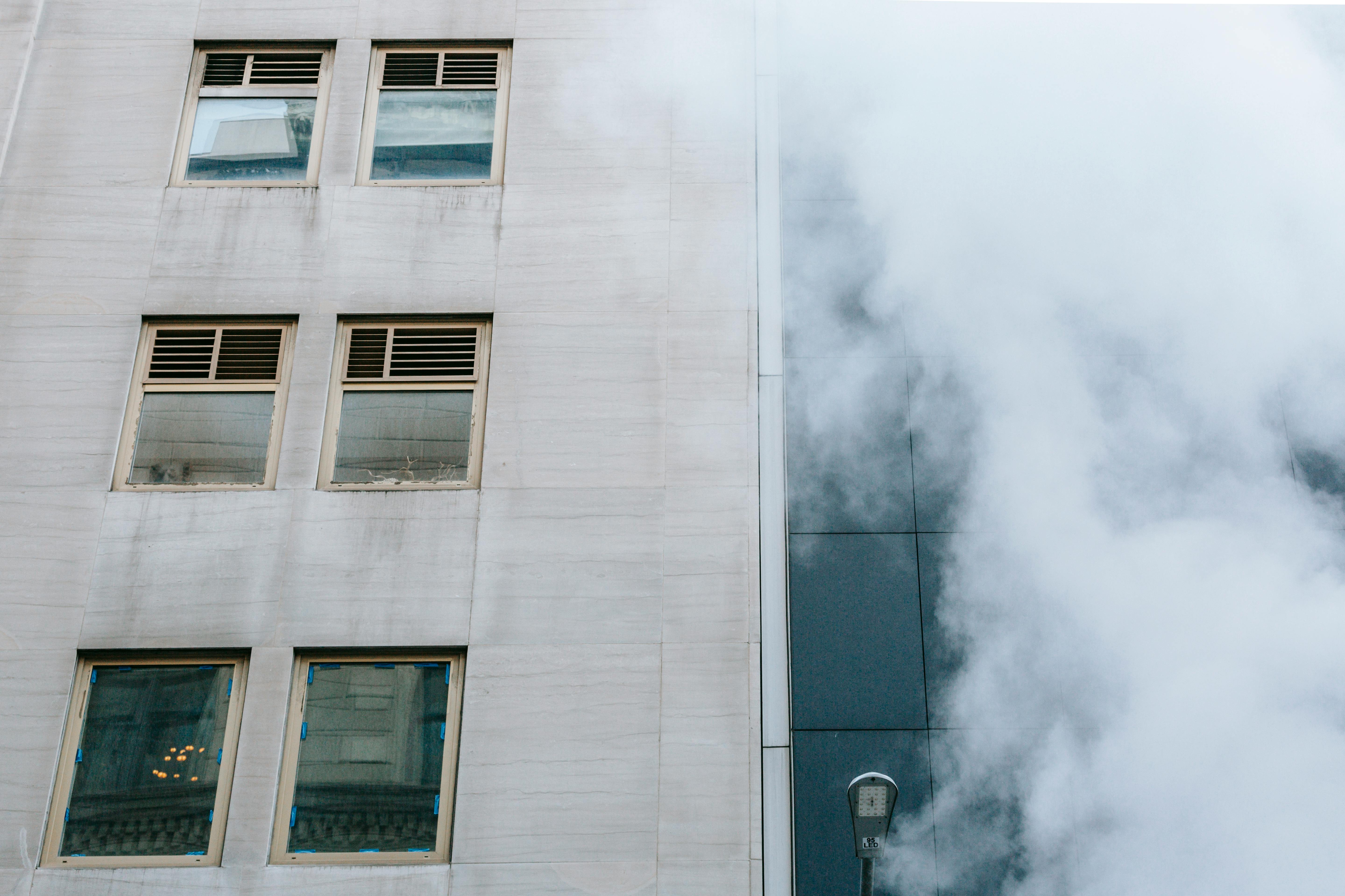 Breathing hard in bad air: The hidden cost of outdoor fitness — Photo by Laura Tancredi on Pexels